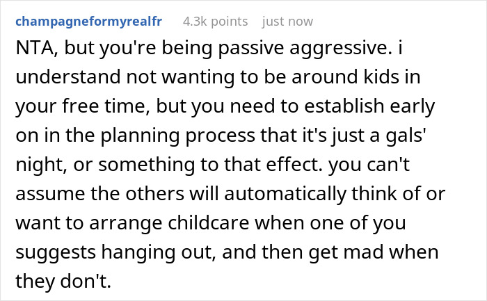 Woman Makes Herself Scarce At A BBQ And Wine Night After A Friend Brings Her Kid To The Party Woman Makes Herself Scarce At A BBQ And Wine Night After A Friend Brings Her Kid To The Party
