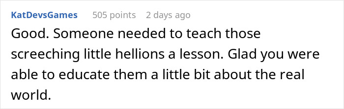 “I Won”: Woman Puts A Stop To Neighbor's Kids Trashing The Sidewalk By Beating Them At Their Game “I Won”: Woman Puts A Stop To Neighbor's Kids Trashing The Sidewalk By Beating Them At Their Game