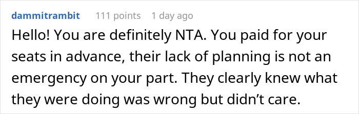 Couple Reserves Movie Theatre Seats, Finds Them Occupied By A Family With A Baby, Has None Of It Couple Reserves Movie Theatre Seats, Finds Them Occupied By A Family With A Baby, Has None Of It