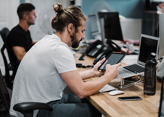 Company Majorly Screws Up By Ignoring Employee&rsquo;s Advice, Receives Revenge After Firing Him