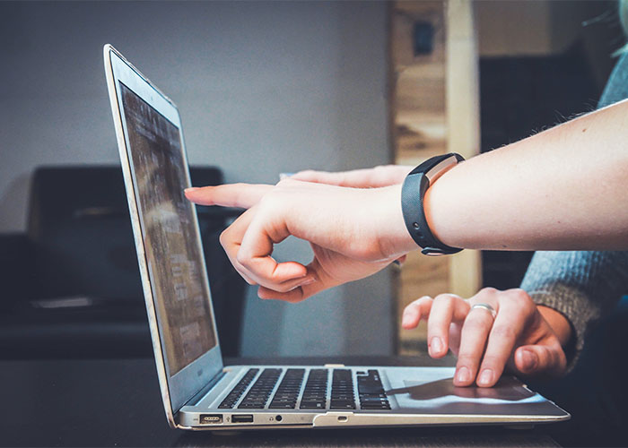 Company Majorly Screws Up By Ignoring Employee&rsquo;s Advice, Receives Revenge After Firing Him