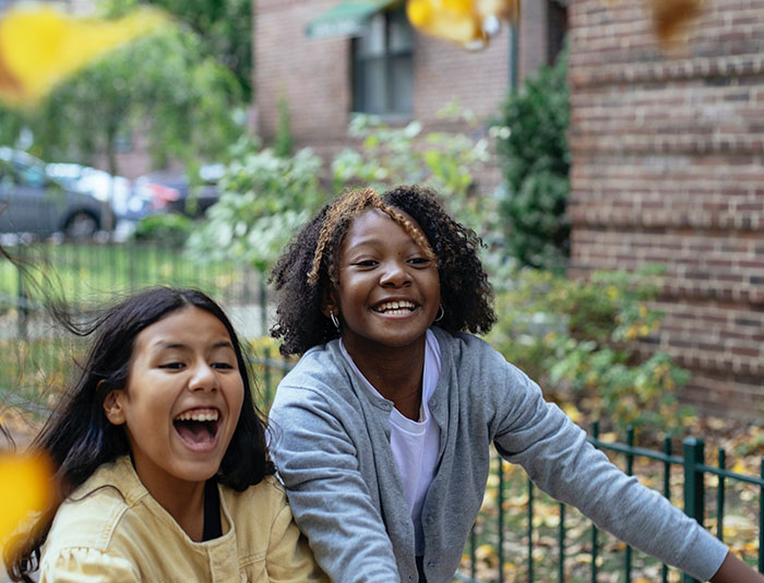 Woman Won't Tolerate Neighbors&rsquo; Kids&rsquo; Anymore, Asks For Advice And The Internet Delivers