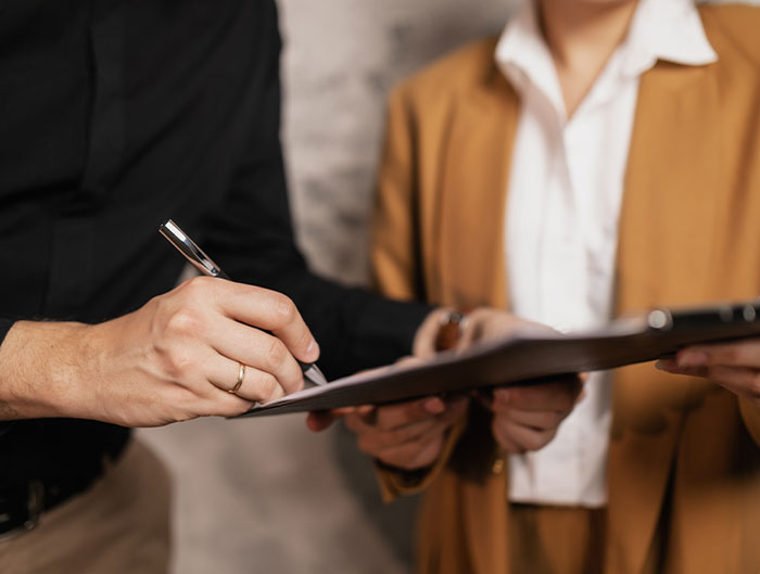 &ldquo;Anyone Can Fool Someone For A Month&rdquo;: Homeowner Takes Revenge On Agreement-Breaking Tenant