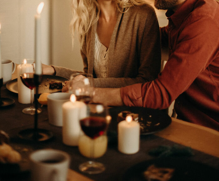 “Our Friendship Was Only Worth 25 Dollars”: 35 People Who Cut Ties With Their Friends