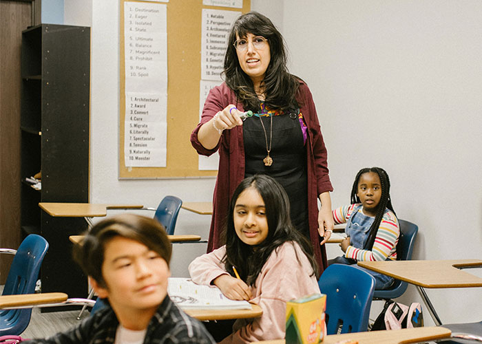 People Are Opening Up About Their Coworkers From Hell, And These 40 Stories Are Horrifying