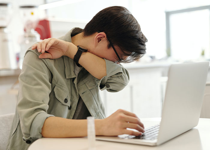 People Are Opening Up About Their Coworkers From Hell, And These 40 Stories Are Horrifying