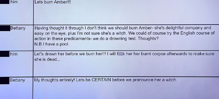 The Time Johnny's Disturbing Messages About Amber Were Displayed