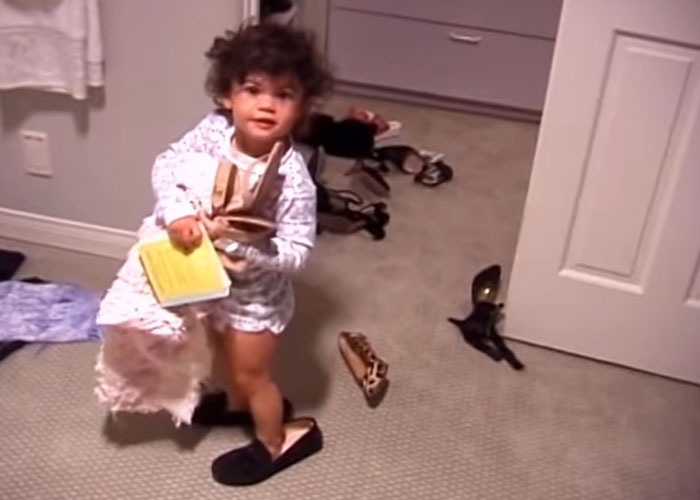 Kylie Jenner Is Unrecognizable In Photos From Childhood On Her 26th Bday