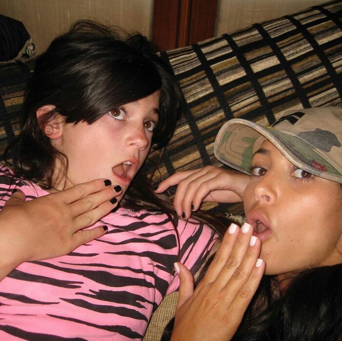 Kylie Jenner Is Unrecognizable In Photos From Childhood On Her 26th Bday