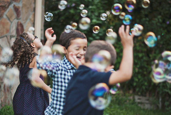 “It’s An Easy $500”: 30 People Reveal Side Hustles That Help Them Get By