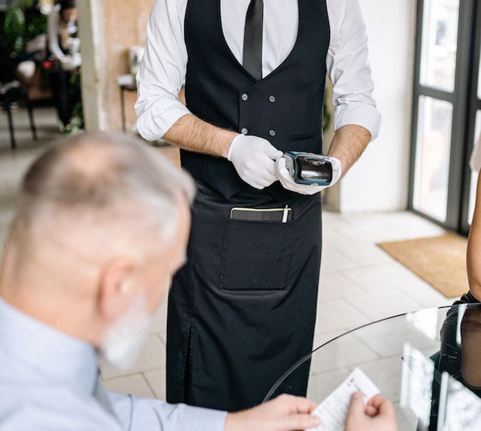 Wife Gets Reality Check After She Sees Husband Compensating Servers For Her Rudeness