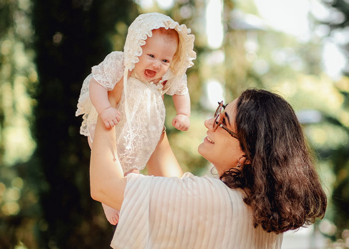 &ldquo;She Is Not This Baby&rsquo;s Mom&rdquo;: Mom Desperate After MIL Starts Acting Unhinged Around Her Baby