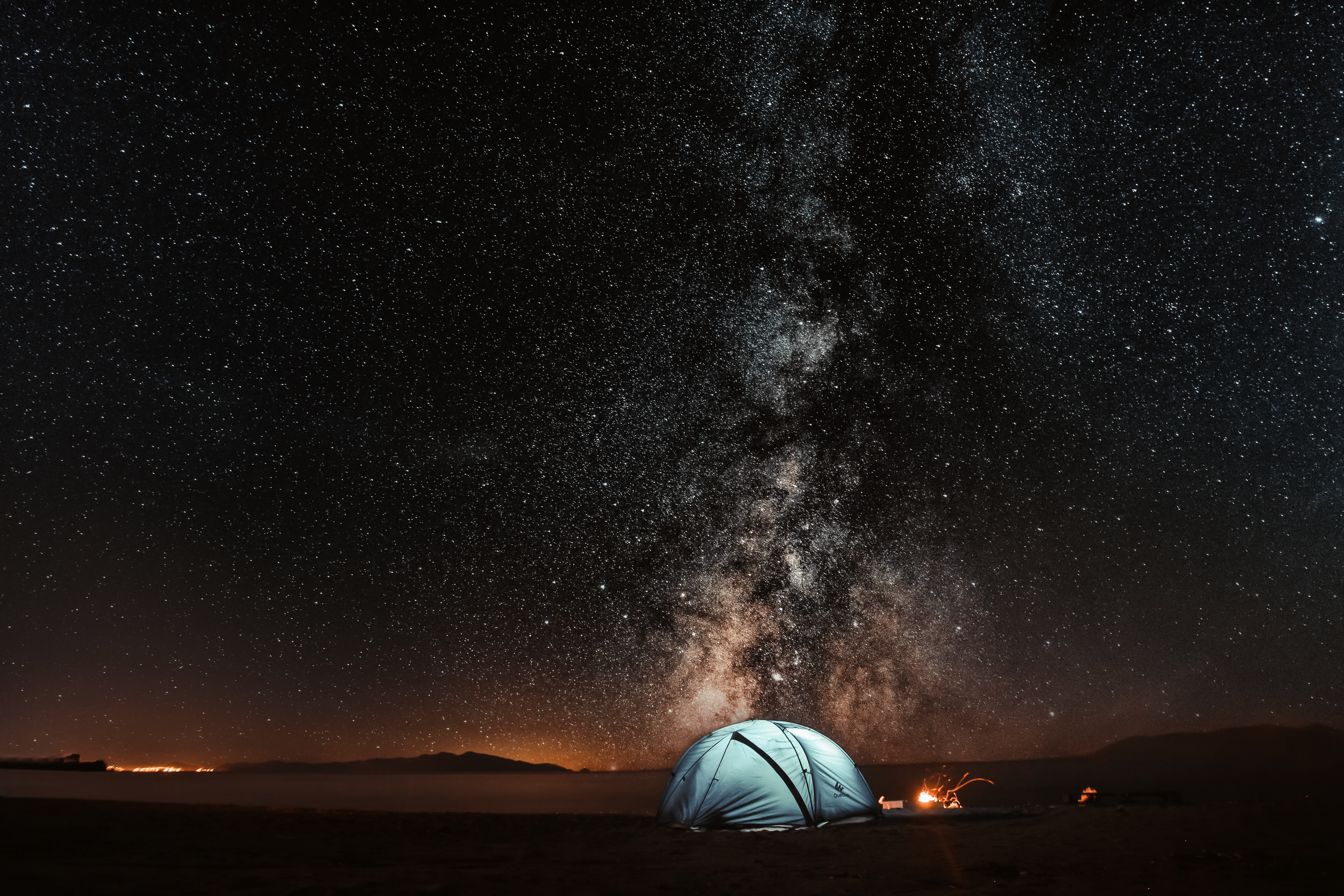 Camping Essentials: A Complete Guide To Car Camping vs. Backpacking Gear