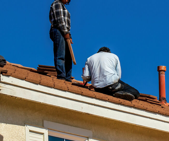 Never The Same: 45 Of The Darkest Family Secrets These People Found Out