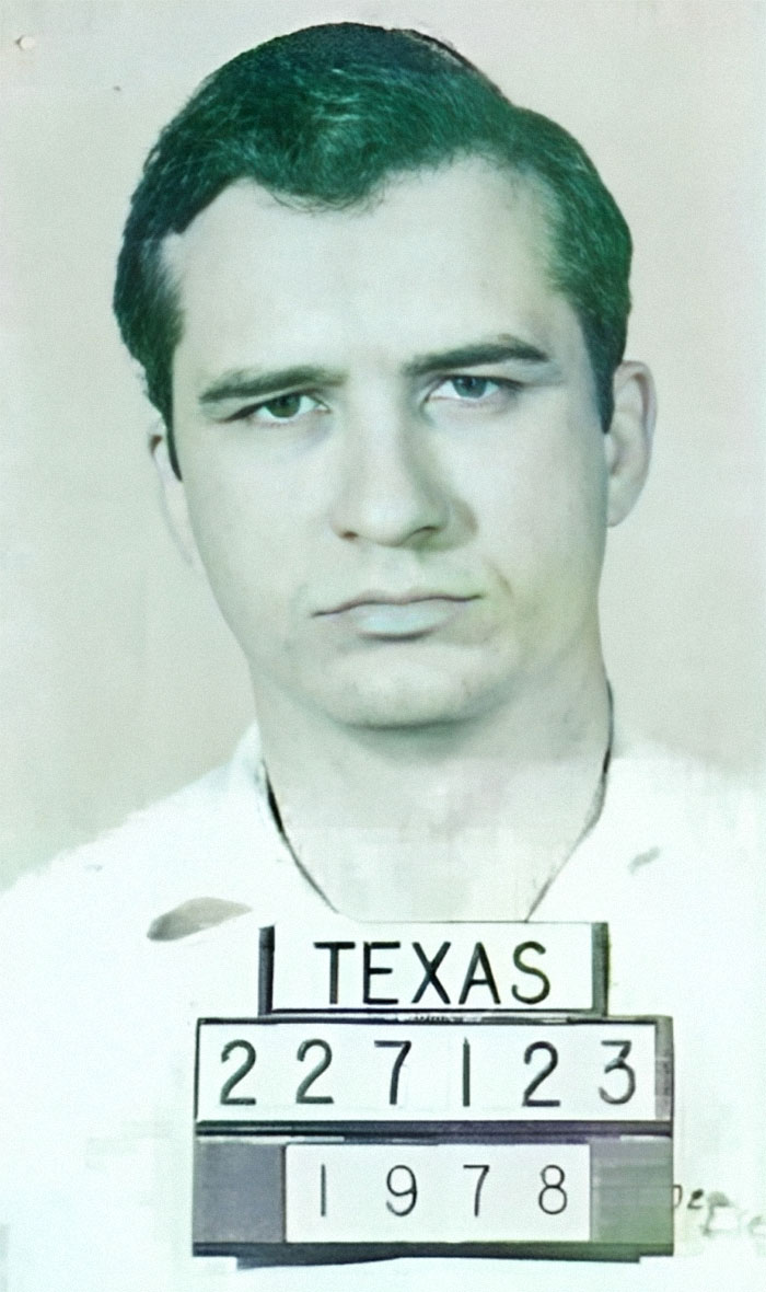 Never The Same: 45 Of The Darkest Family Secrets These People Found Out