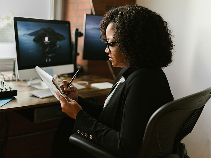 "It's About Not Going Mental": 30 People Share How Much Work They Actually Do At Their Office Job