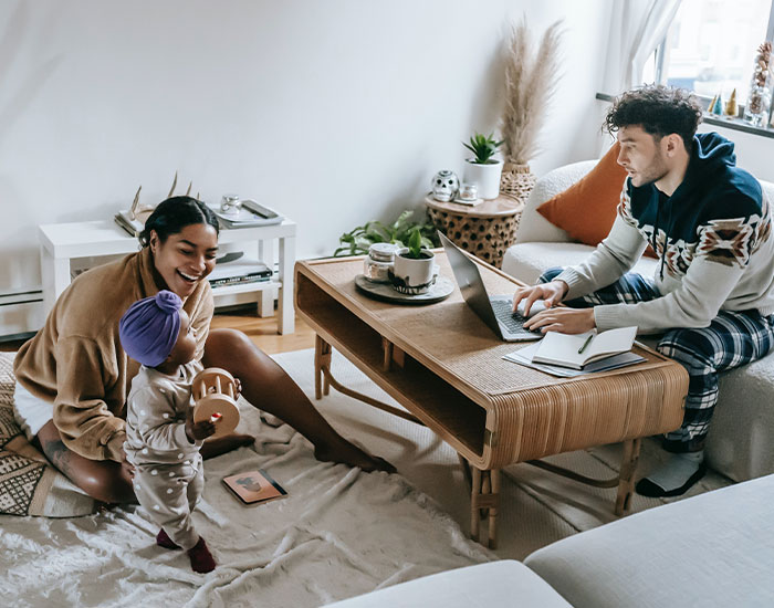 "It's About Not Going Mental": 30 People Share How Much Work They Actually Do At Their Office Job