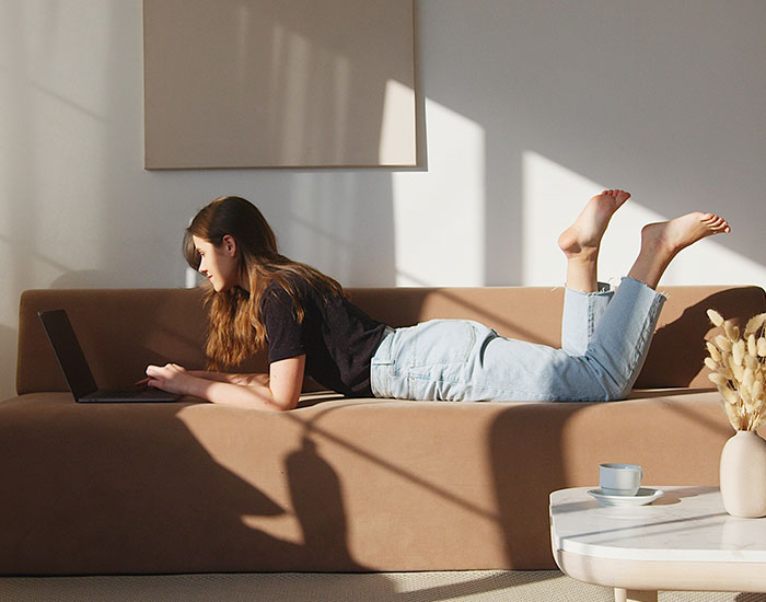 "It's About Not Going Mental": 30 People Share How Much Work They Actually Do At Their Office Job