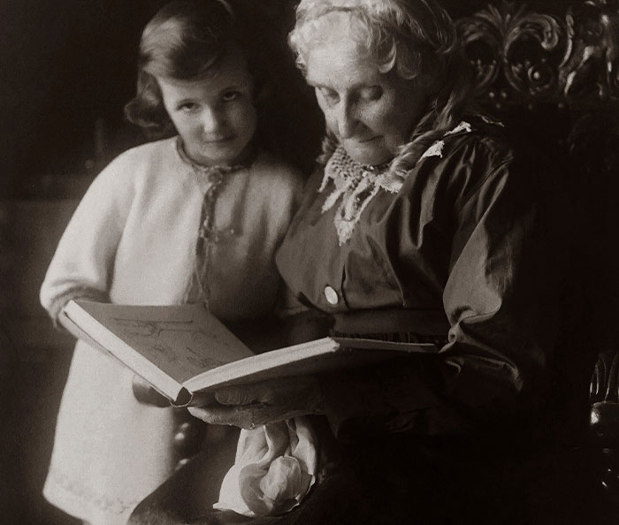 “That Was Gutsy”: 30 Old People Share What Life Was Like For Their Grandparents