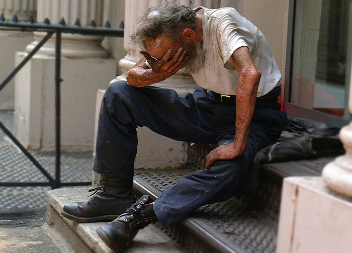 “That Was Gutsy”: 30 Old People Share What Life Was Like For Their Grandparents