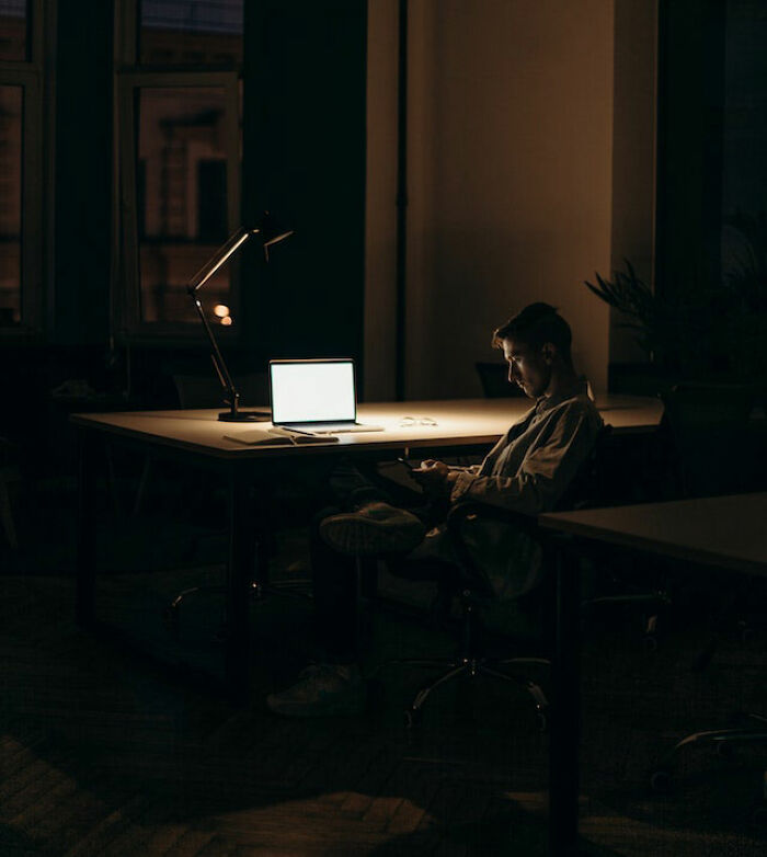 50 People Share The Fastest Ways They’ve Ever Seen Someone Get Fired