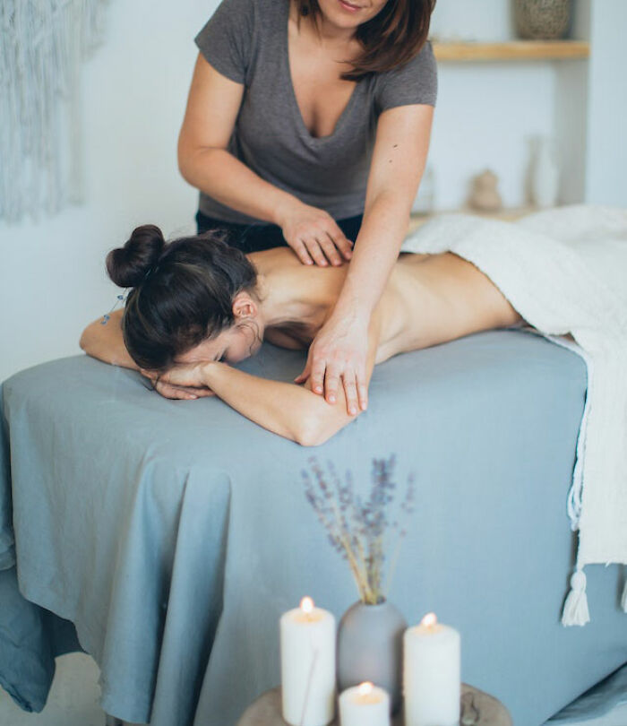 People Share 30 Professions That Are Red Flags