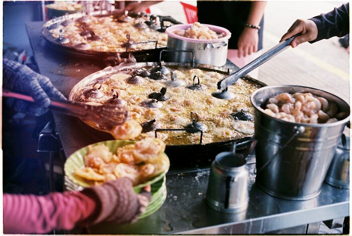 “What’s Something In [A Person’s] Kitchen That Immediately Tells You They’re A Good Cook?”