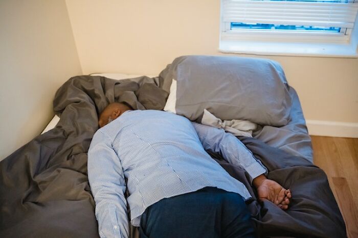 “What's The Stupidest 'Real Men Don't…' You've Ever Heard?” (50 Answers)