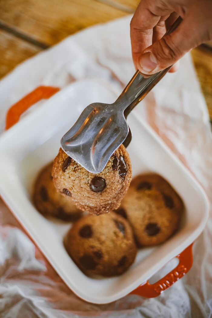 “What’s Something In [A Person’s] Kitchen That Immediately Tells You They’re A Good Cook?”