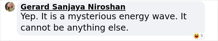 Lana Del Rey&rsquo;s Mexico Performance Goes Viral After Crowd Gets Hit By A Mysterious Force