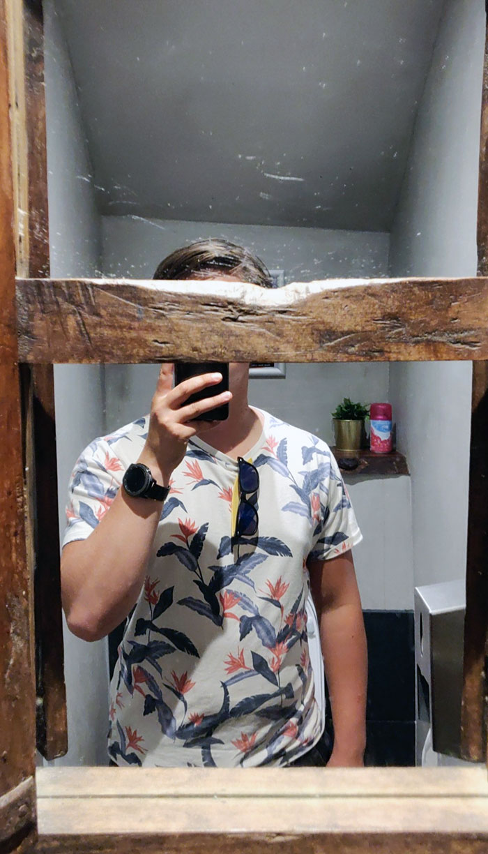 This Bathroom Mirror Completely Blocks Your Face While Standing In Front Of It