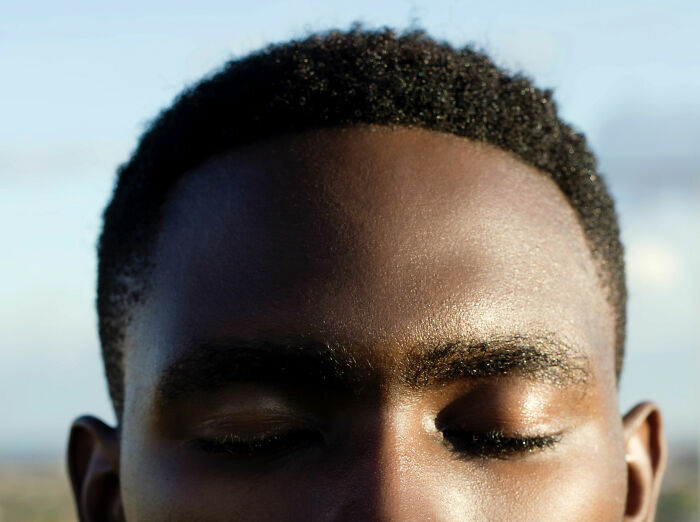 20 Señales claras de que alguien es hijo único