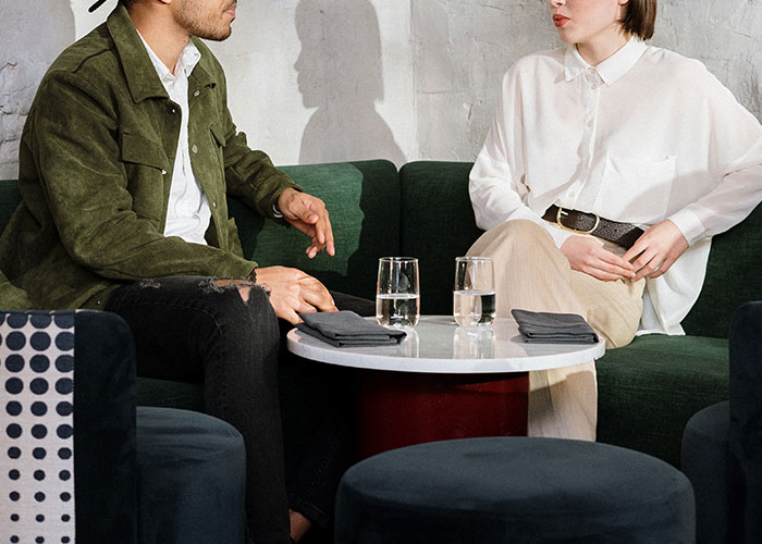 30 Hilariously Relatable Stories Of Men Missing Obvious Hints From Women