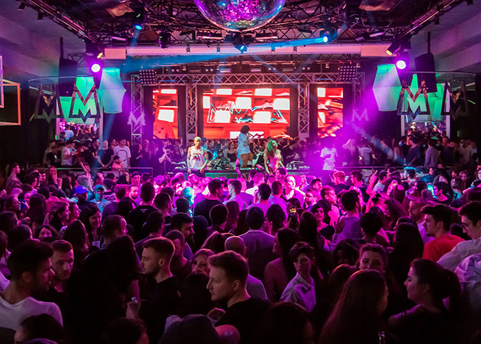 30 Hilariously Relatable Stories Of Men Missing Obvious Hints From Women