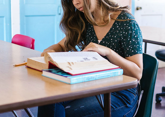 30 Hilariously Relatable Stories Of Men Missing Obvious Hints From Women