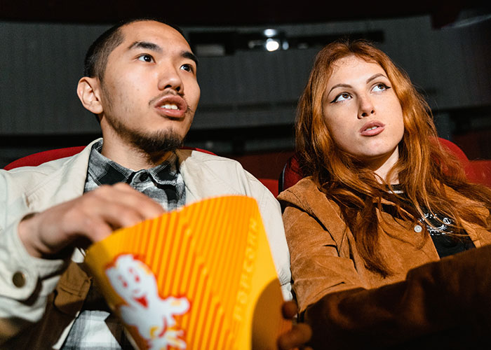 30 Hilariously Relatable Stories Of Men Missing Obvious Hints From Women