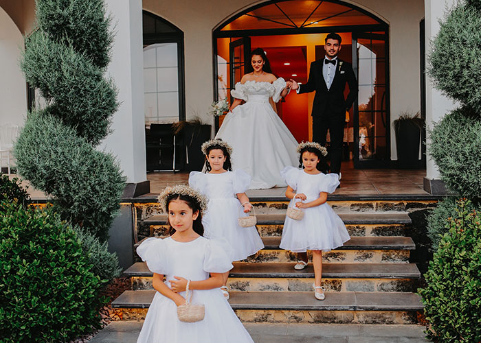 Teen Called A &ldquo;Selfish Brat&rdquo; For Exposing Why Dad And Stepmom Excluded Her From Wedding