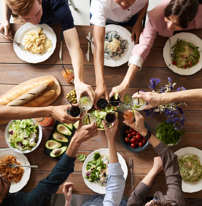 62 Thanksgiving Facts To Dig Through While The Turkey Is In The Oven