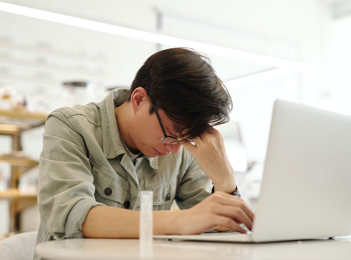 Woman Becomes The Top Performer In A New Company, Drops To Bare Minimum After Being Investigated