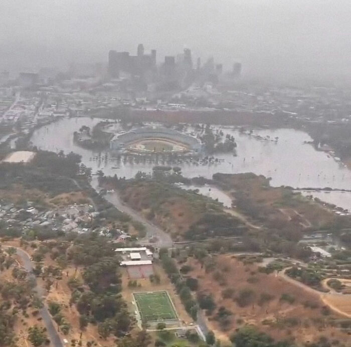 Earthquake And Storm Hit California, People Are Forced To Climb Trees To Escape Floodwaters And Mudslides