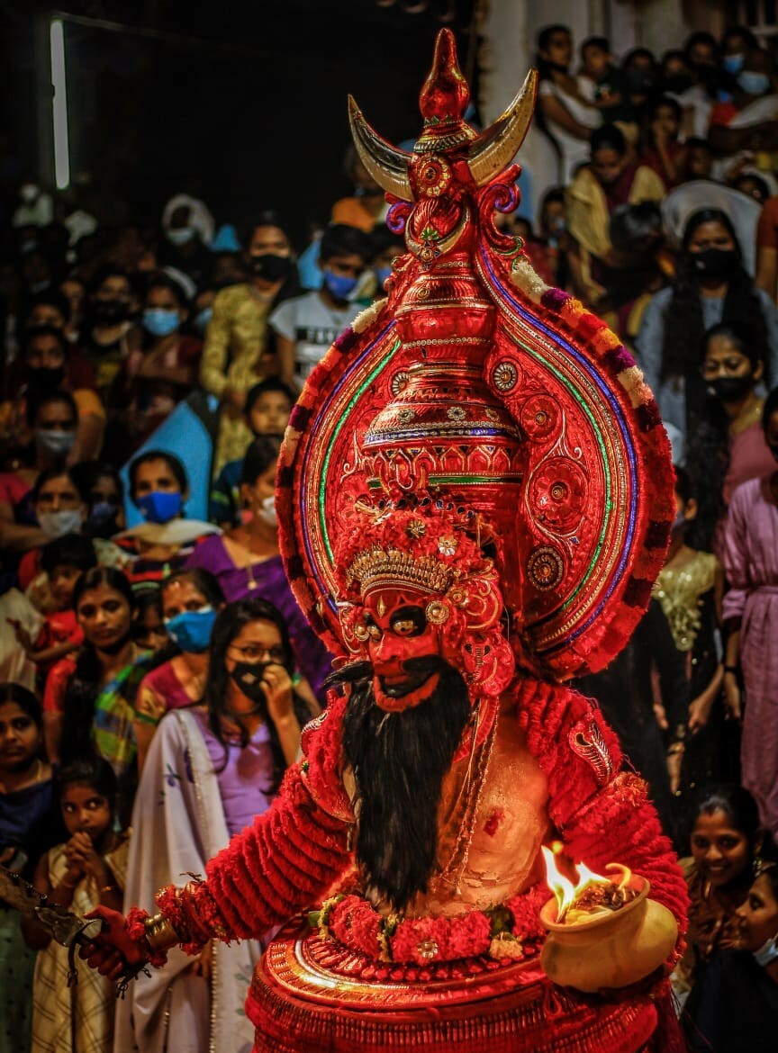 I Found A Different Type Of Art Form Known As ‘Theyyam’