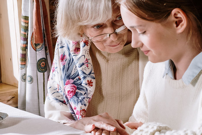 50 Weirdest Lies Told By Parents That People Caught On To Way Too Late