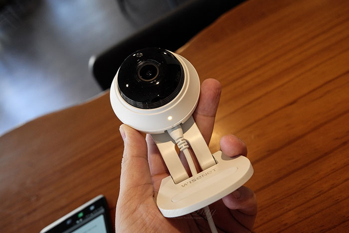 Woman Gets Suspicious After Noticing Cameras Are Glitching Only When Husband&rsquo;s Home Alone