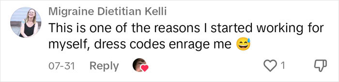 Woman Finds A Hilarious Way To Show Company Their Rule Against Colored Hair Is Ridiculous Woman Finds A Hilarious Way To Show Company Their Rule Against Colored Hair Is Ridiculous