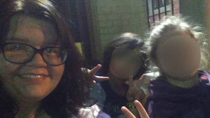 Woman Dumps Her "Very Toxic" Husband After Getting Catfished By Stranger Things Star's Imposter