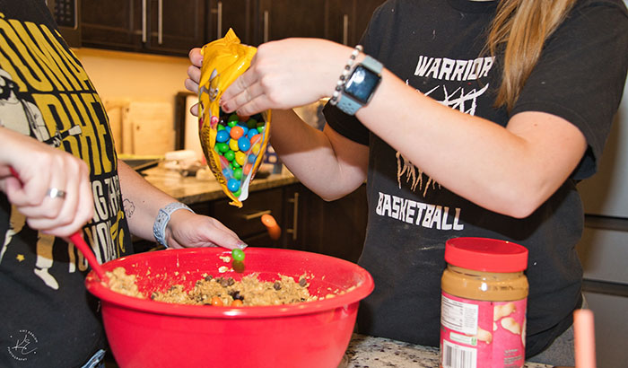 34 Moments Guys Got Turned On By A Woman Due To Something Non-Sexual, As Shared In This Online Group