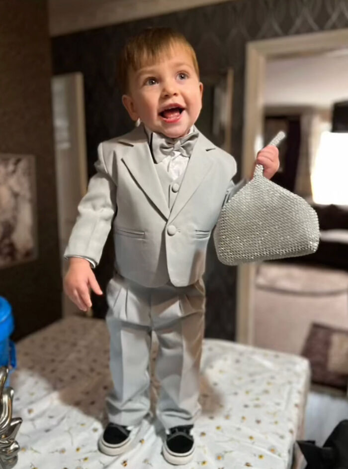 Teen Mom Who Got Pregnant At 14 Defies The Odds And Aces Her Exams