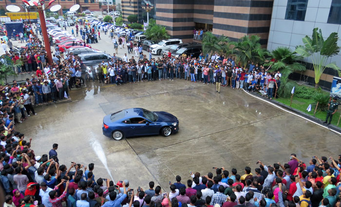 Guy Discovers His Roommate&rsquo;s Been Playing Him For Years, Goes Supervillain With Petty Revenge