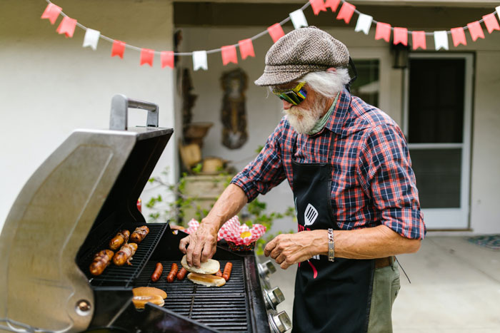 People Abandon Family BBQ After Uncle’s Screaming Fit At 6 Y.O. For Taking One Banana People Abandon Family BBQ After Uncle’s Screaming Fit At 6 Y.O. For Taking One Banana