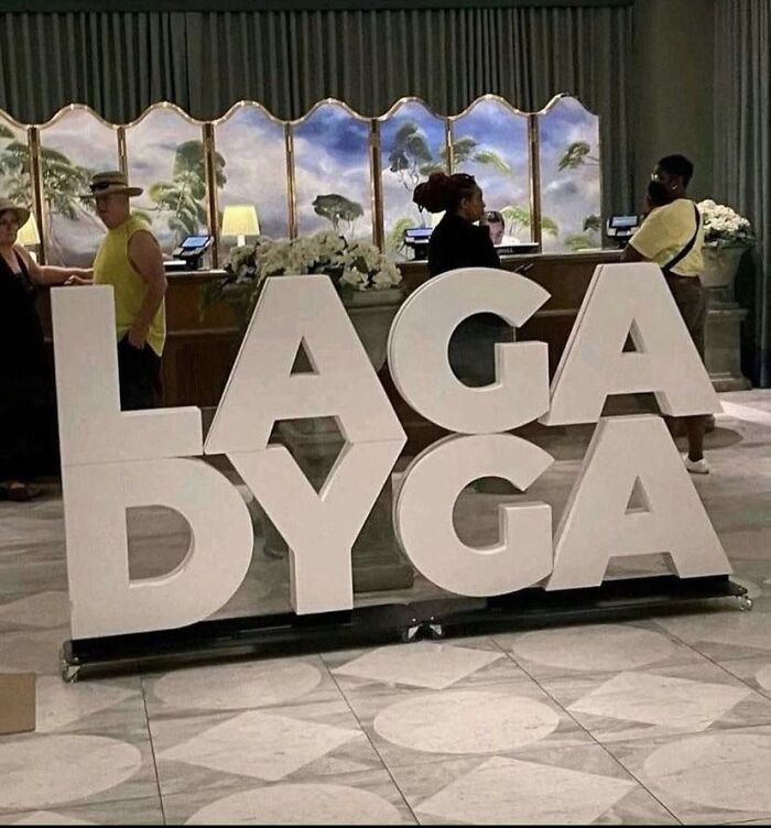 Weird-Pics-Outrebizarre